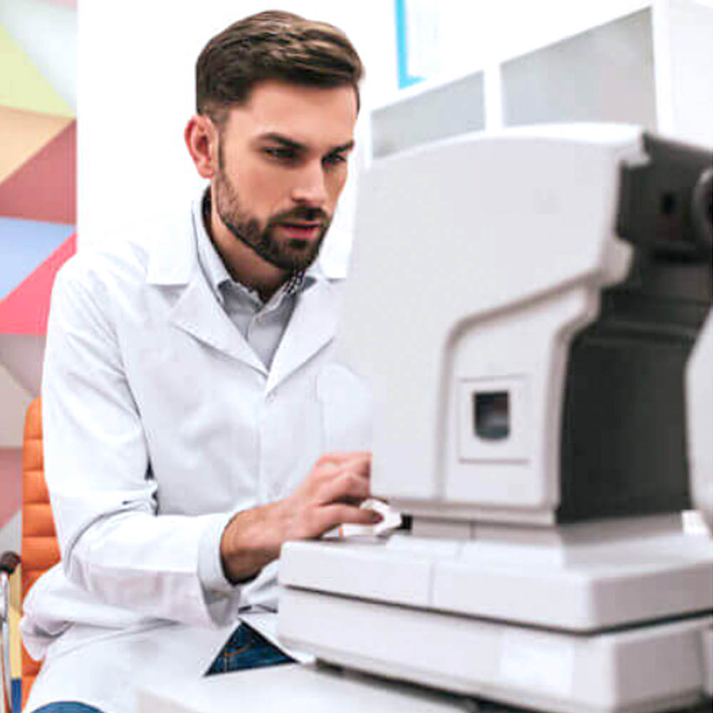optometrist in Warrendale